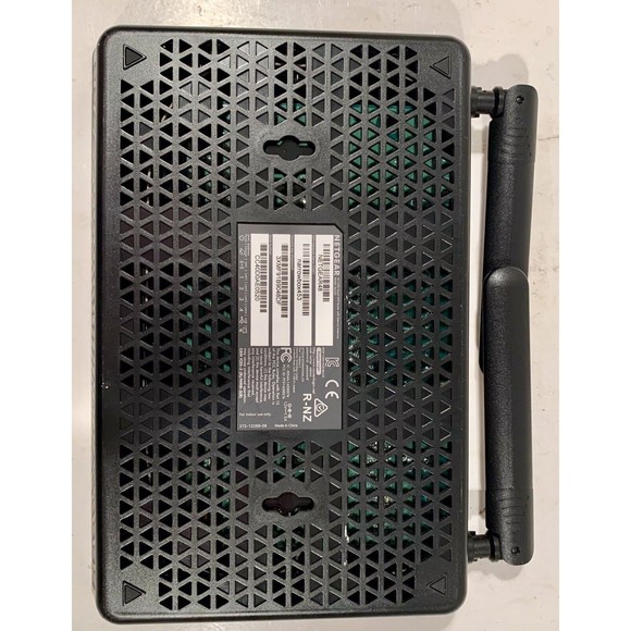 Netgear R6220 AC1200 Smart Wi-Fi 4-Port Router w/ Adapter - Picture 3 of 11